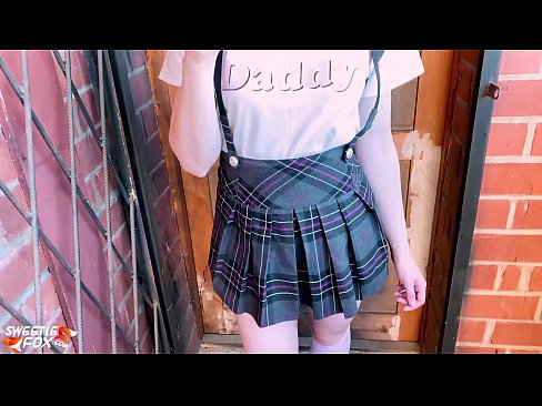 ❤️ Alumna chupa profundamente o seu pau e fode en vez de clases. Só porno en nós
