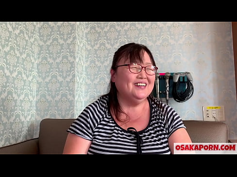 ❤️ A gorda nai xaponesa mostra as súas enormes tetas e goza dun xoguete sexual. Unha nai asiática de 51 anos fala da súa experiencia sexual. Yukiko 1 OSAKAPORN milf gorda Só porno en nós