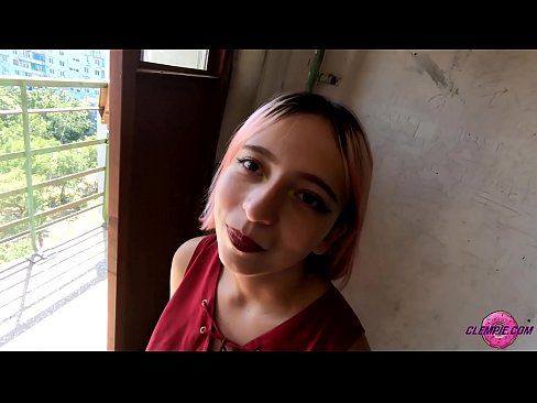❤️ Student Sensual chupa a un estraño no interior - Cum on his face Só porno en nós